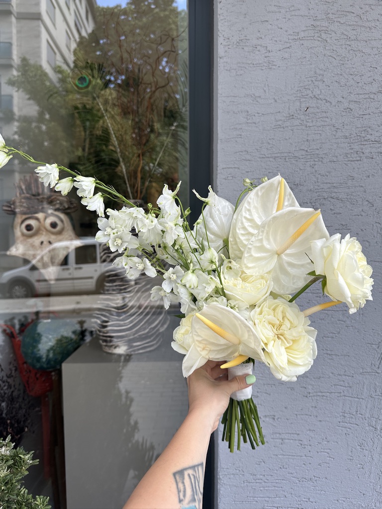 Anthurium Gül Delphurium Buketi