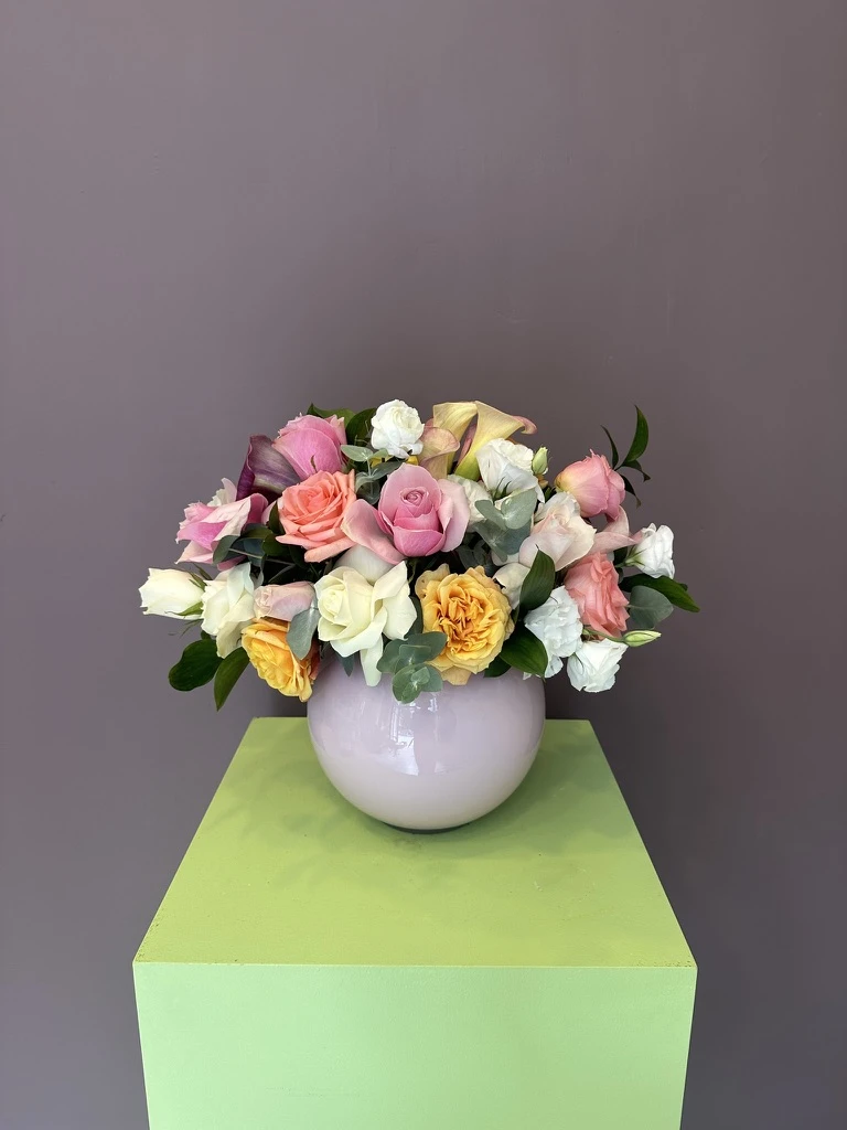 Algieba Vazo aranjmanı