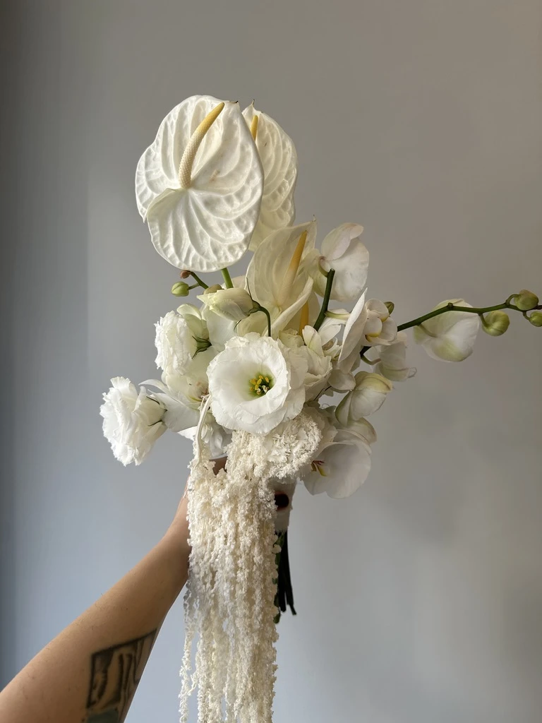 Anthurium Lisyantus Amarantus Buketi