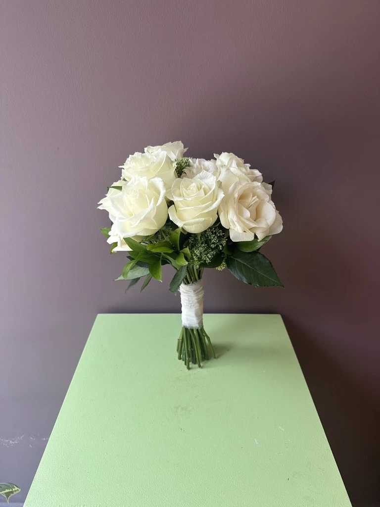 Gül Buketi beyaz