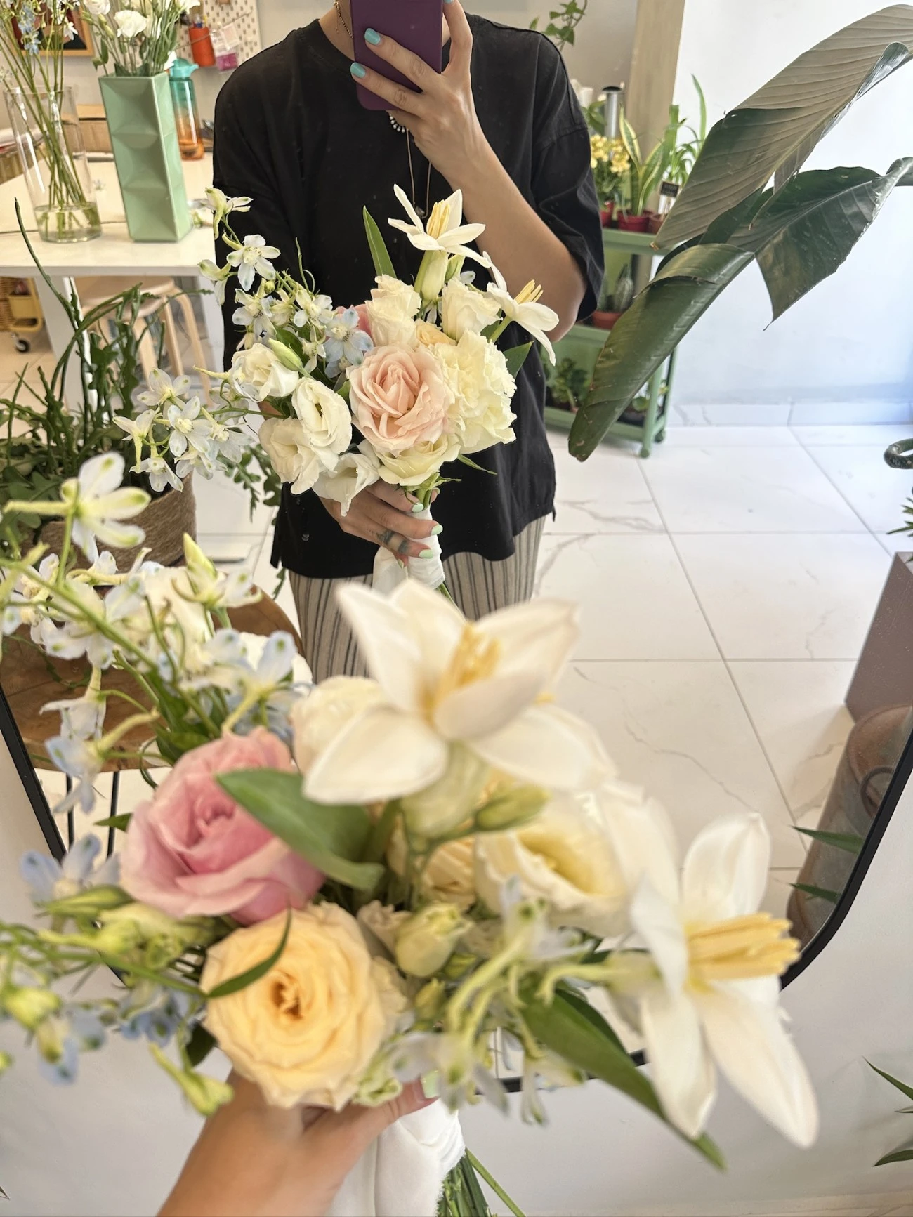 Gül Lisyantus Lale Buketi