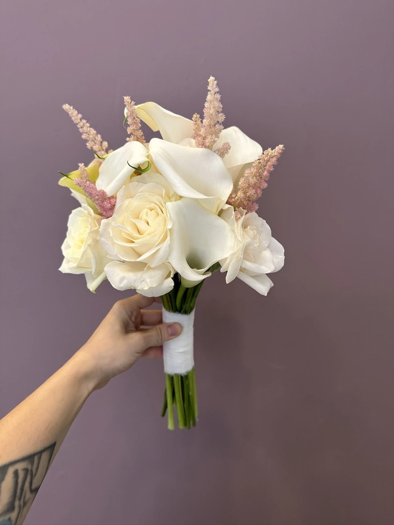 Gala Gül Astilbe Buketi